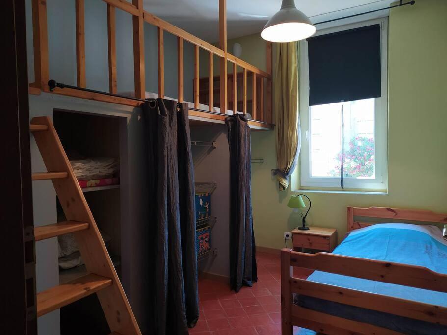 Appartement Spacieux Avec Grand Patio, 1Er Etage Sigean Luaran gambar