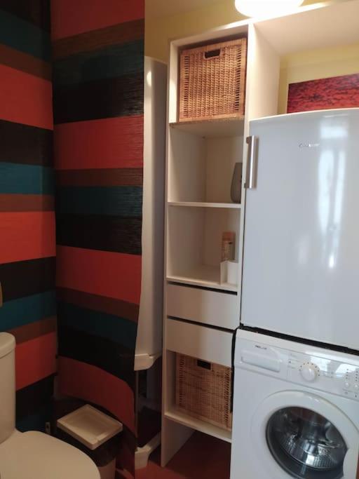 Appartement Spacieux Avec Grand Patio, 1Er Etage Sigean Luaran gambar